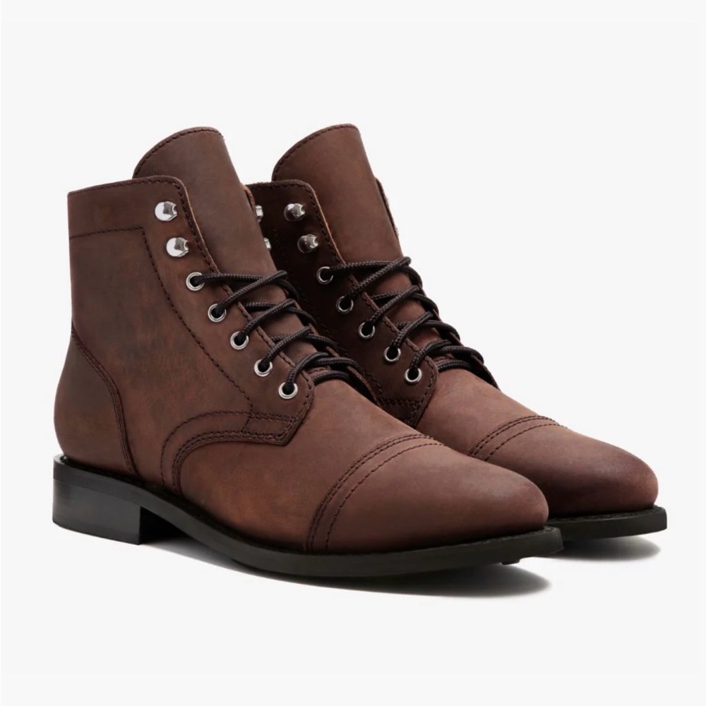 Thursday Boot Captain in Arizona Adobe size 7.5